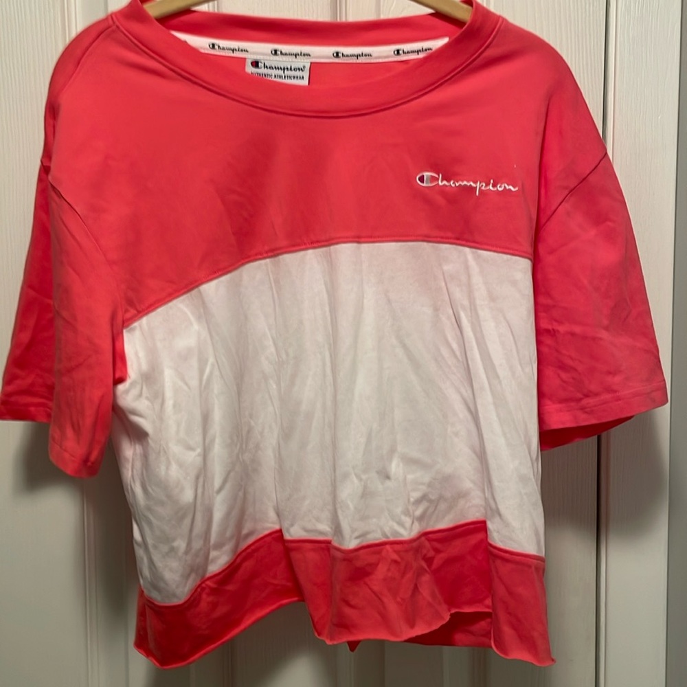 Ladies size, large champion shirt like new, super cute